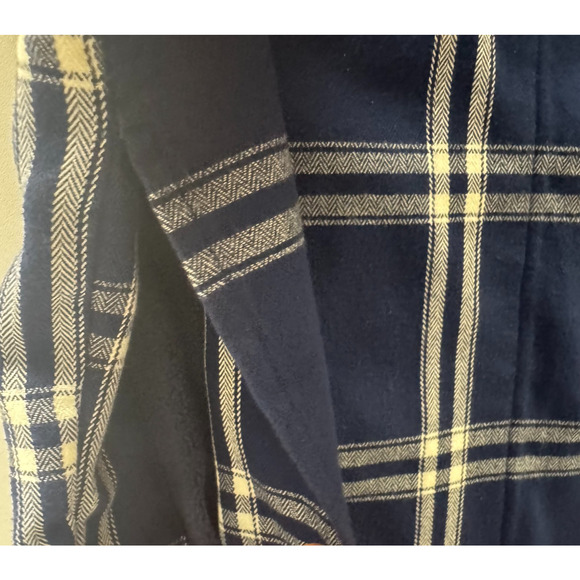 Jachs Girlfriend Womens Flannel Shirt Large Blue White Plaid Button Up EUC - Picture 10 of 10